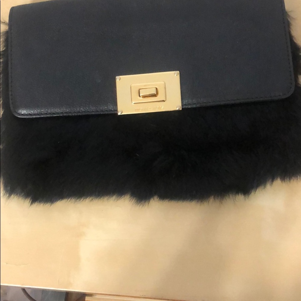 Going out black shoulder bag